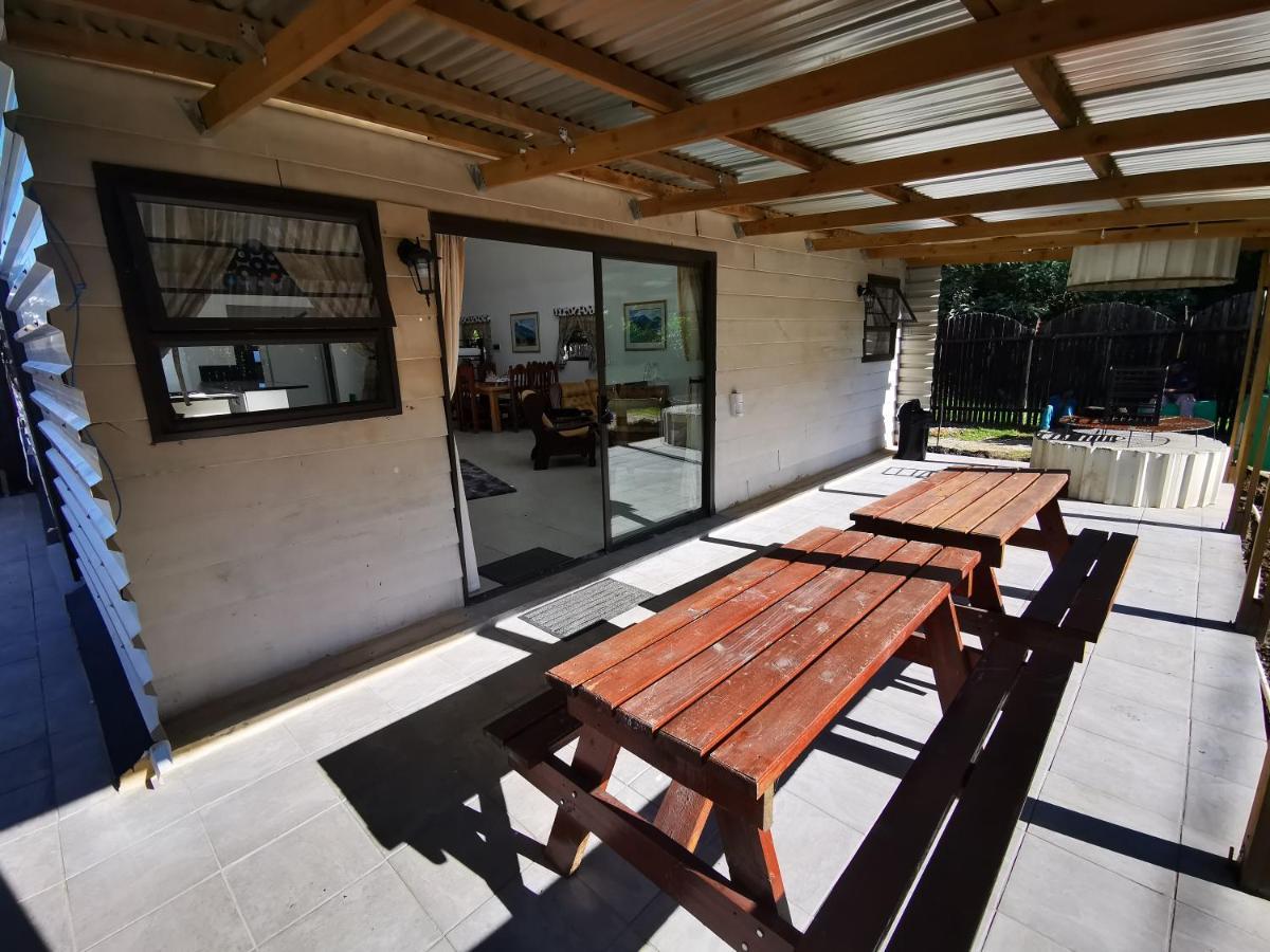 Arch Cabins Self Catering Homes Storms River Stormsrivier Eksteriør billede
