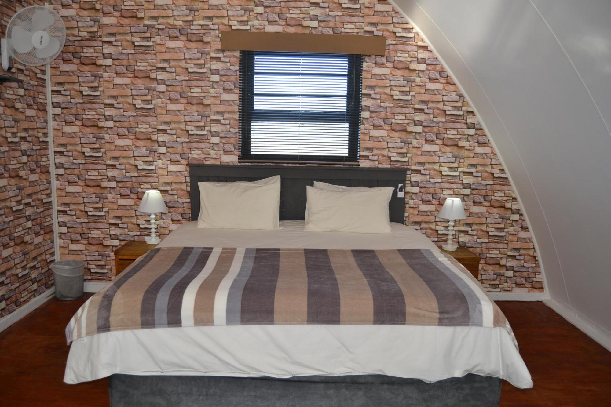 Arch Cabins Self Catering Homes Storms River Stormsrivier Eksteriør billede